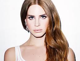 Lana Del Rey: Cop her Look