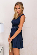 The Perfect Date Dress | Navy