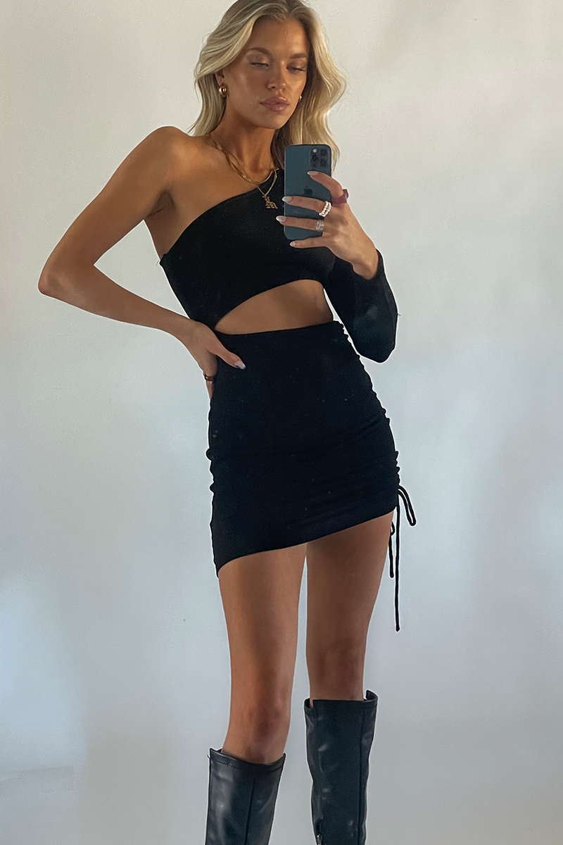*Salisa Mini Dress (Black)